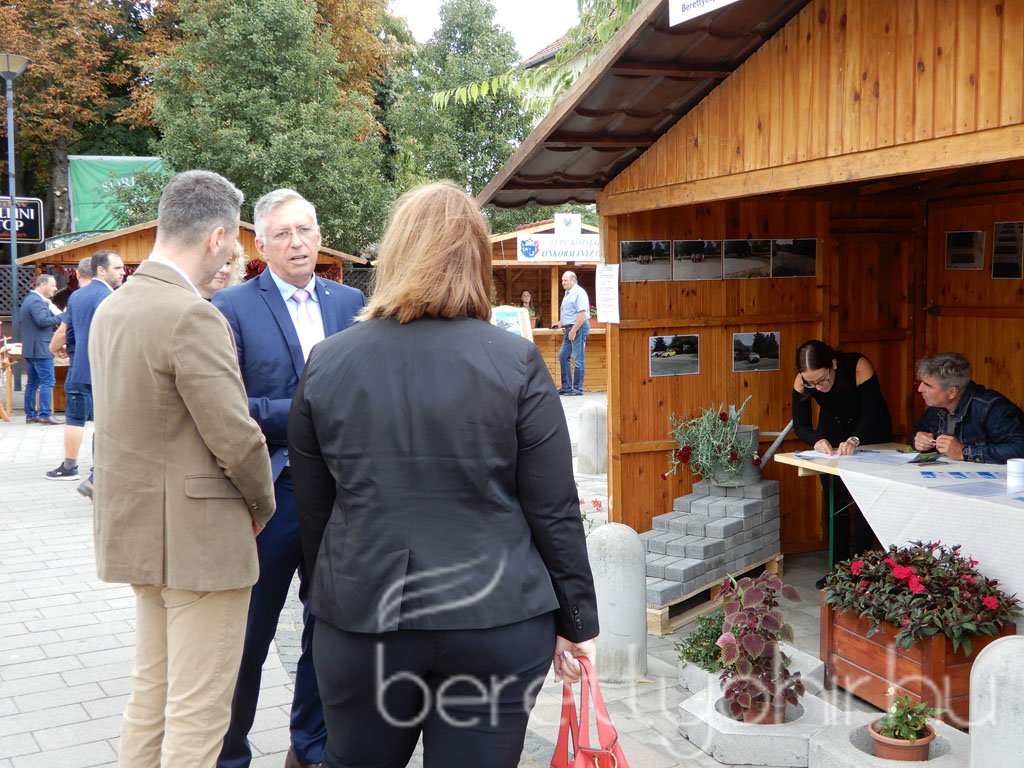 Helyi Értékek Startja 103